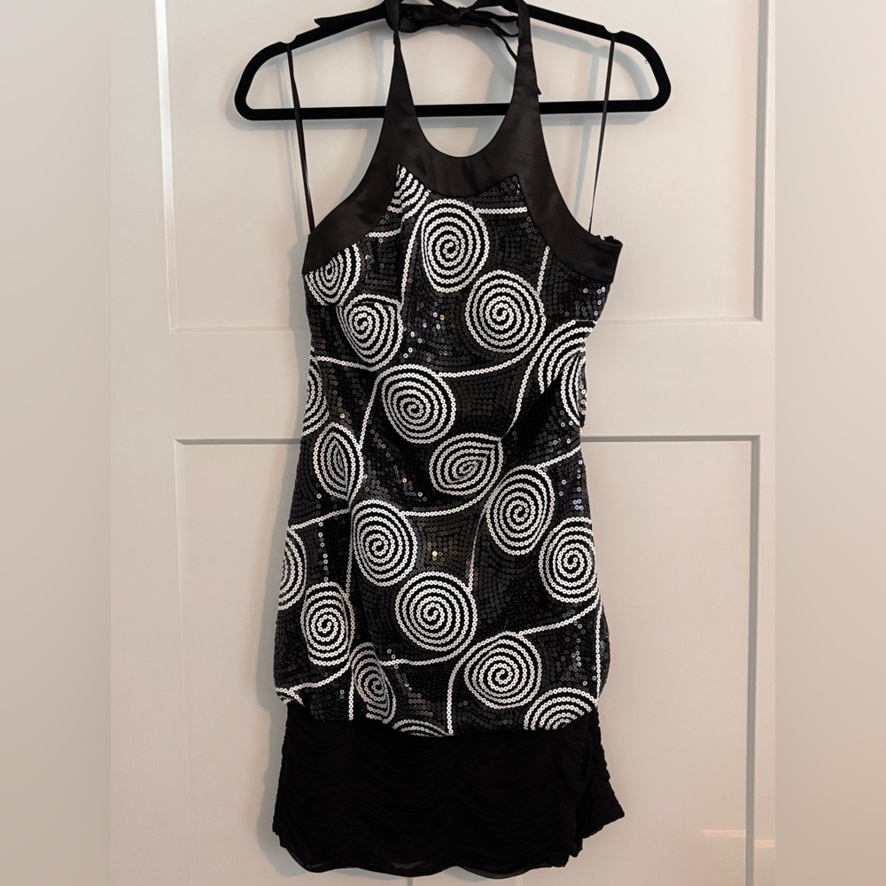 Cache Black and White Swirl Mini Dress